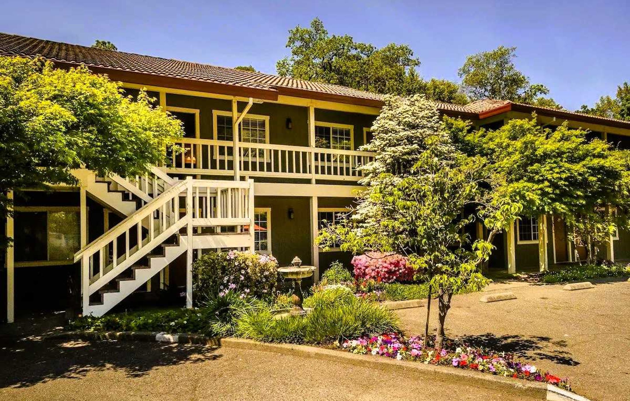 The Jack London Lodge