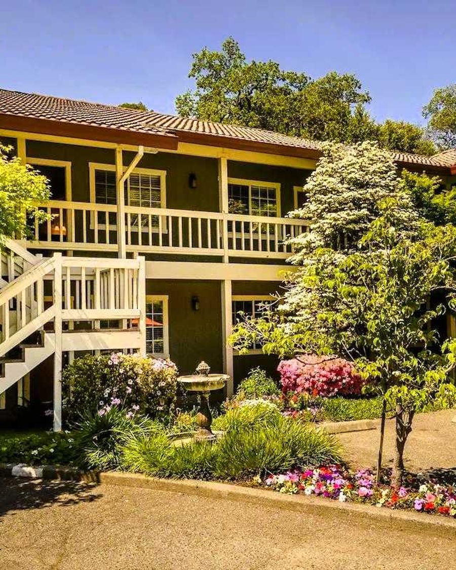 The Jack London Lodge