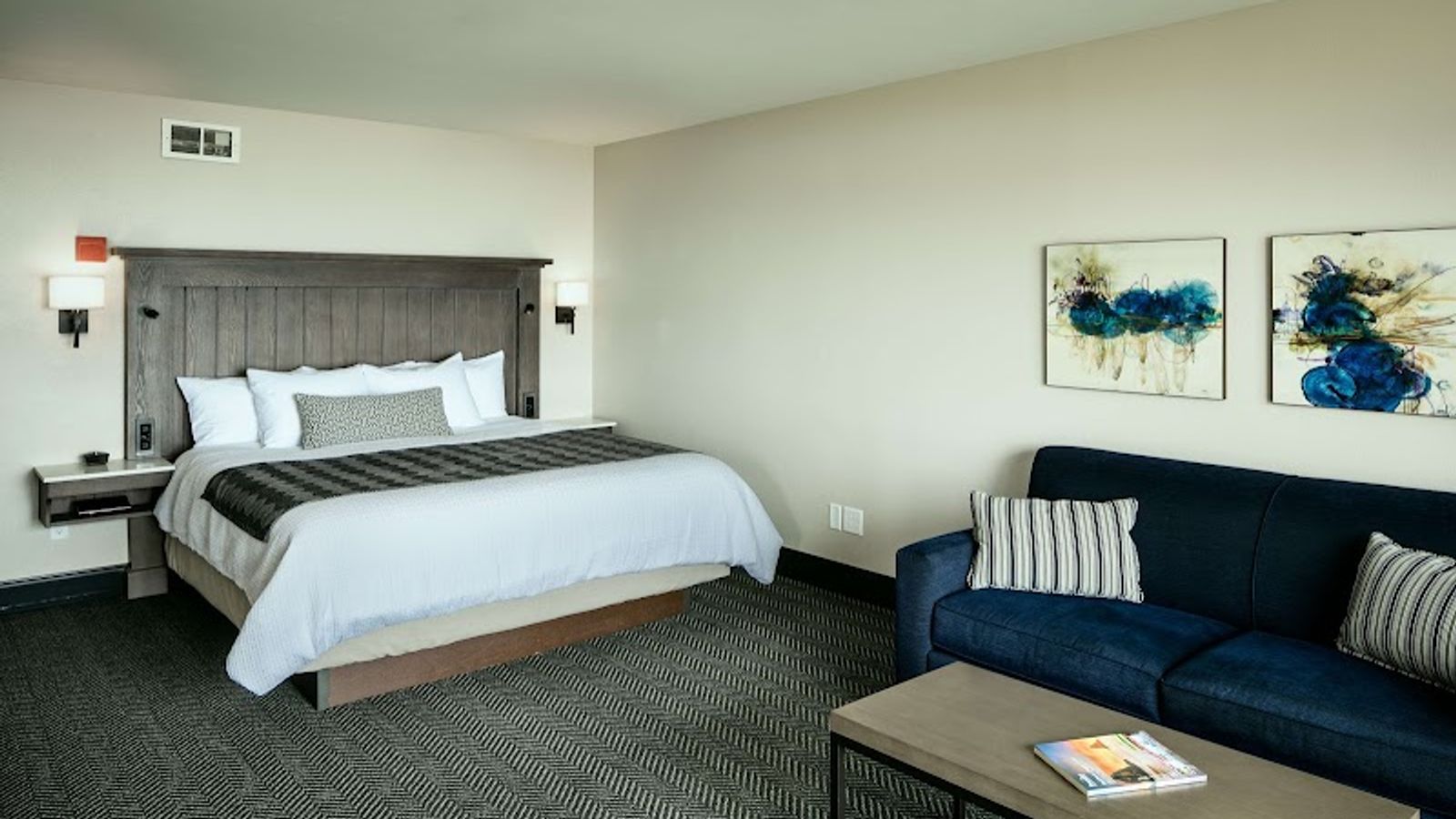 Photo of Beachfront Inn