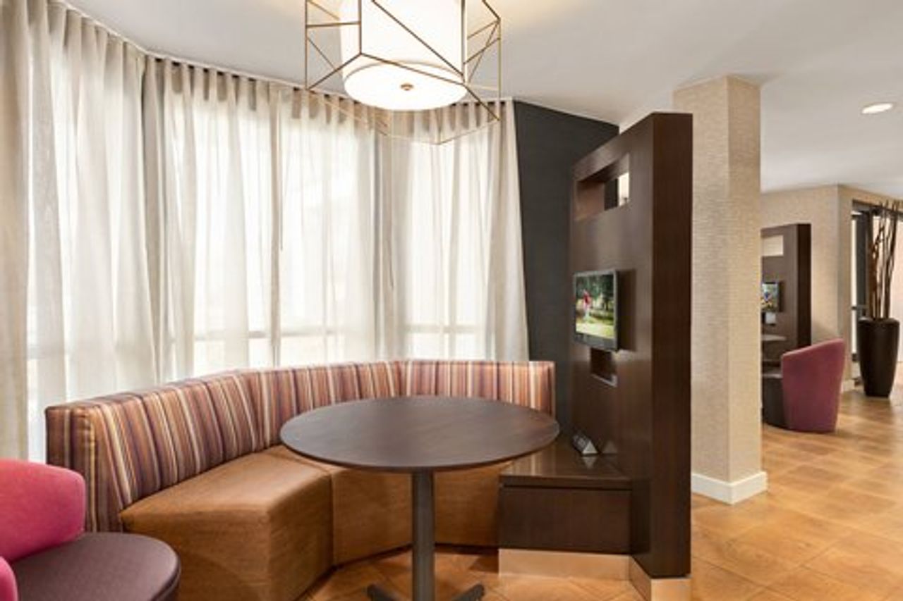 Photo of Courtyard Roseville