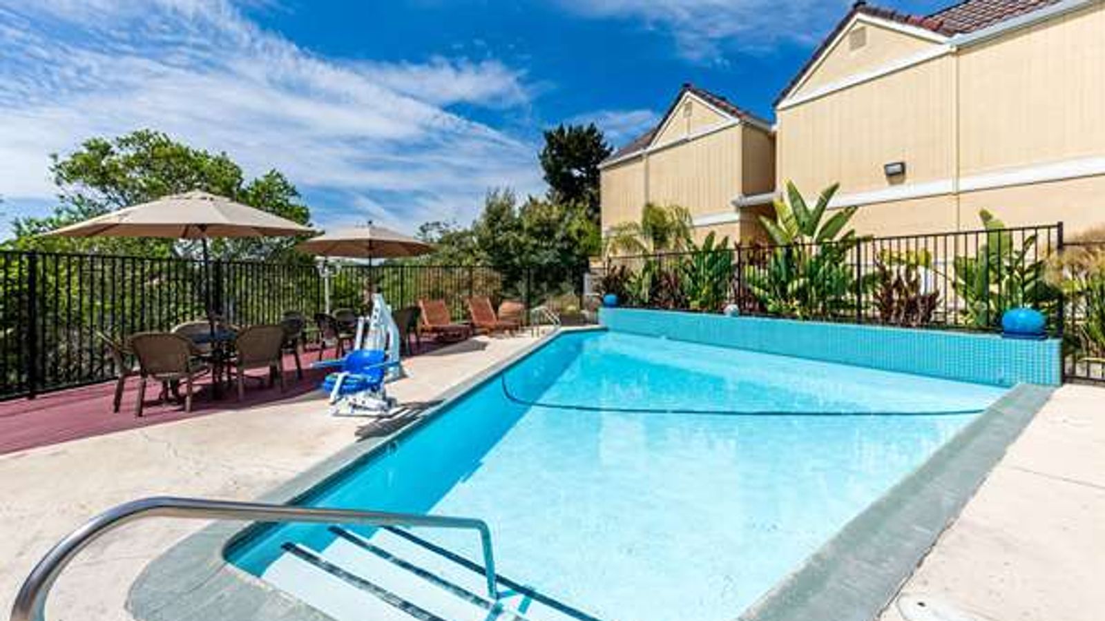 Photo of Quality Inn & Suites Capitola By the Sea