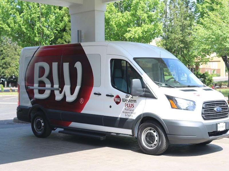 Photo of Best Western Plus Portland Airport Hotel & Suites