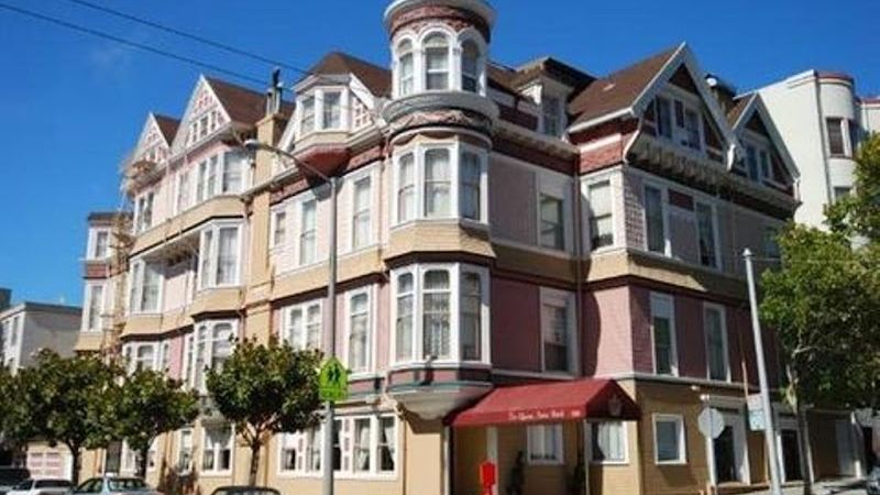 Photo of Queen Anne Hotel