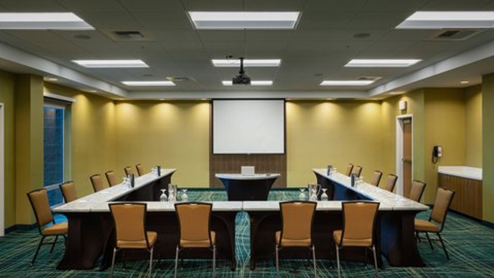 Photo of SpringHill Suites Kennewick Tri-Cities