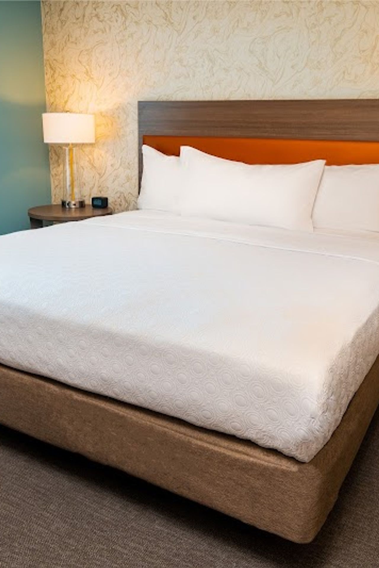 Photo of Home2 Suites by Hilton Bakersfield