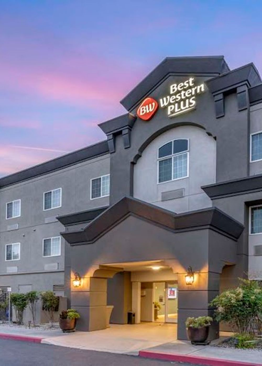 Best Western Plus Vineyard Inn