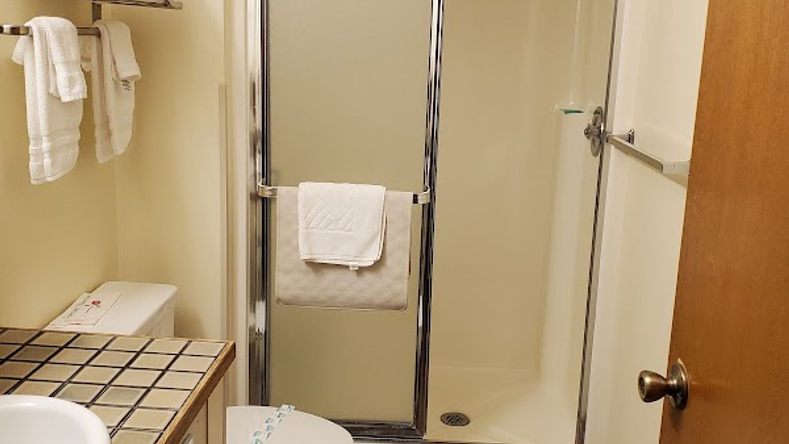 Photo of Tradewinds Motel Rockaway Beach