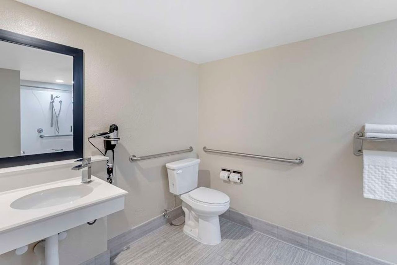 Photo of Best Western Cordelia Inn