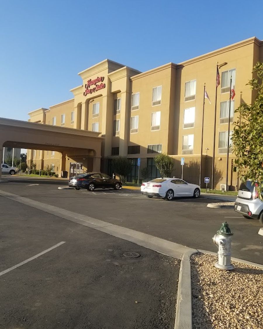 Hampton Inn & Suites Fresno