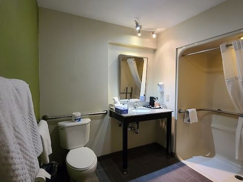 Photo of Sleep Inn & Suites Roseburg North Near Medical Center