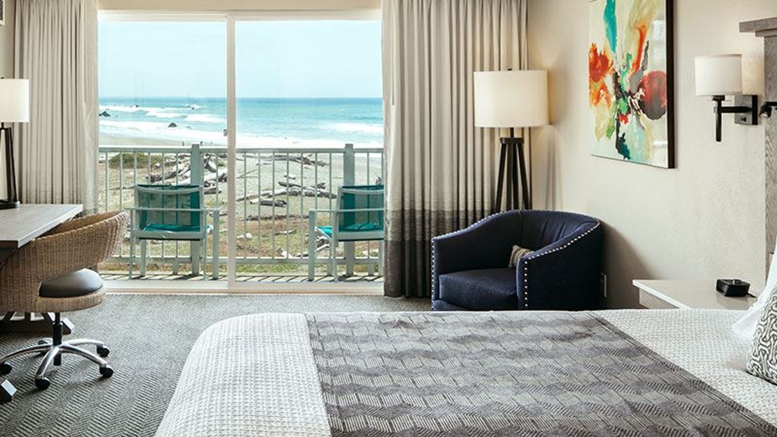 Photo of Beachfront Inn