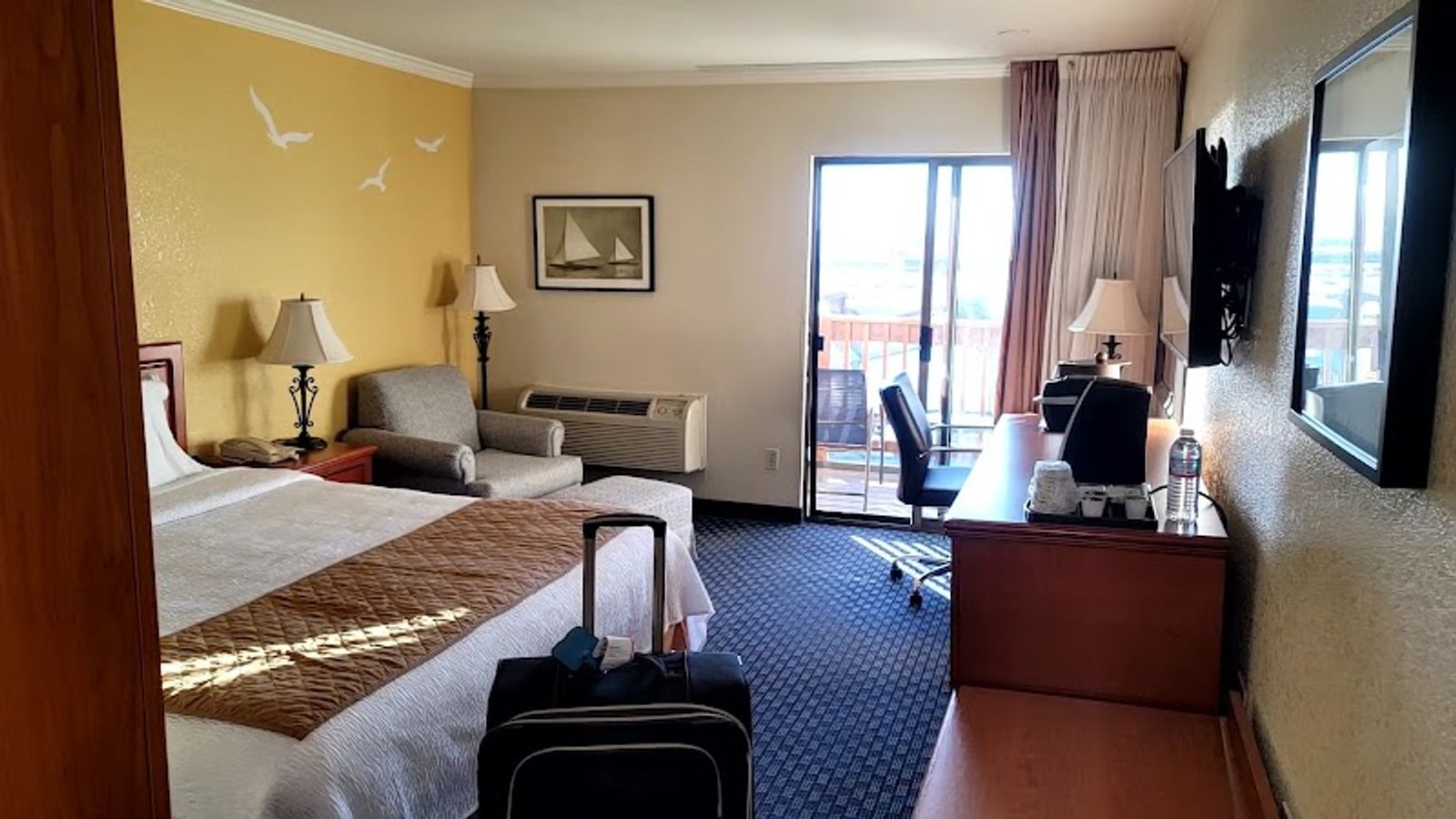 Photo of The Marina Inn on San Francisco Bay