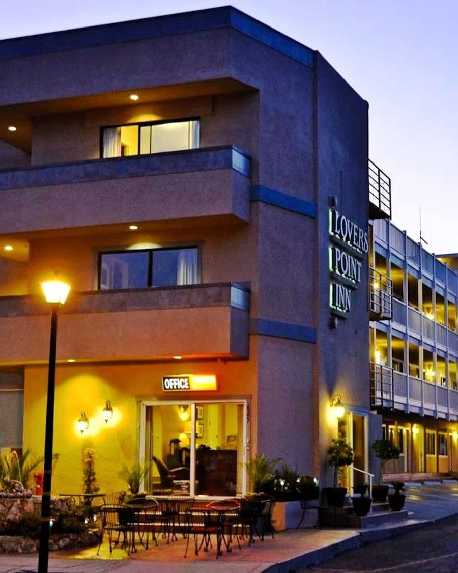 Lovers Point Inn