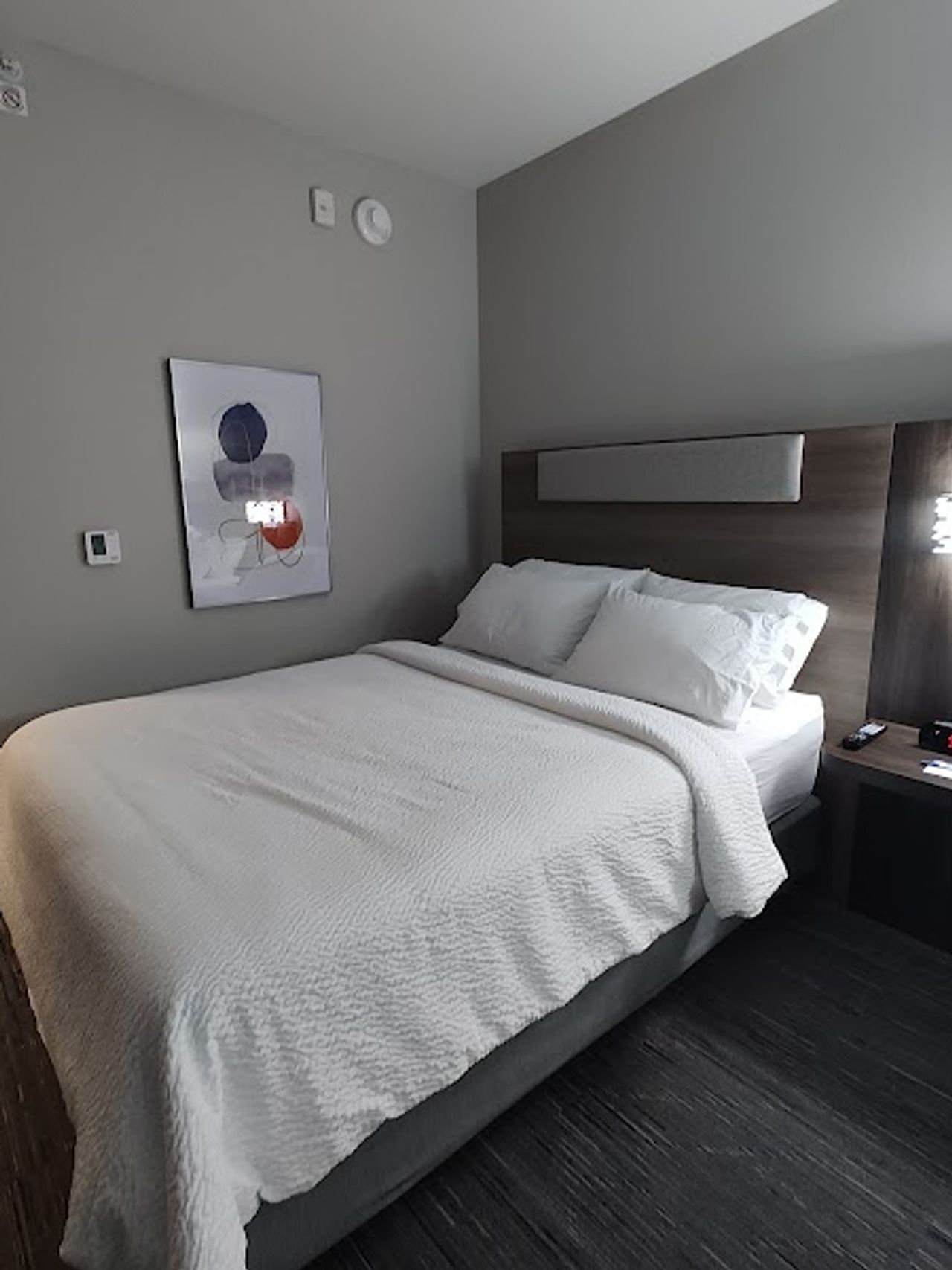 Photo of Holiday Inn Express & Suites Meridian - Boise West