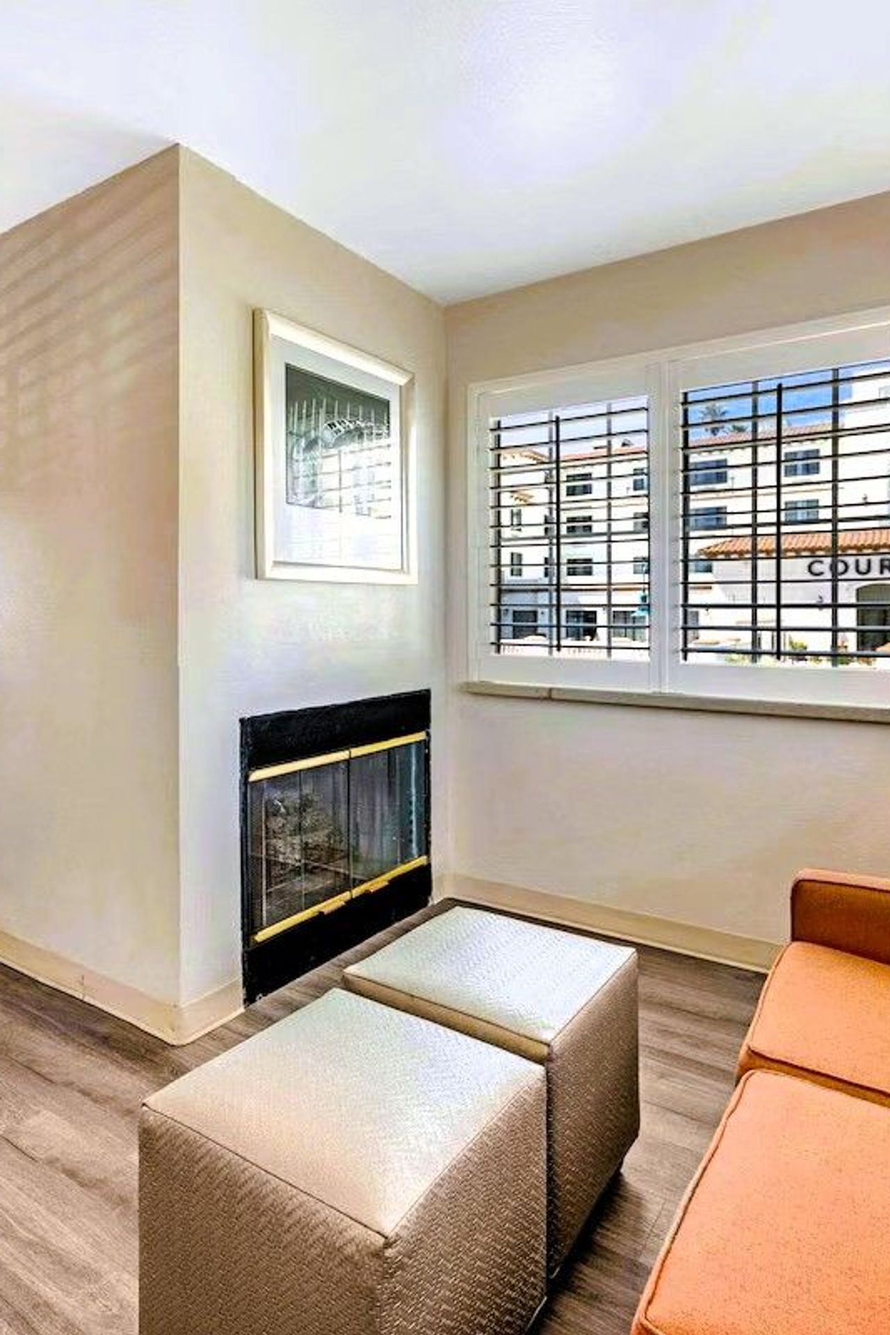 Comfort Inn Beach/Boardwalk Area - Suites with 2 Queen Beds, Seating Area, and a Fireplace