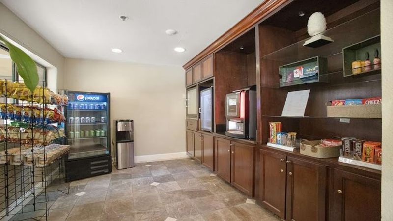 Photo of Best Western Plus Orchid Hotel & Suites