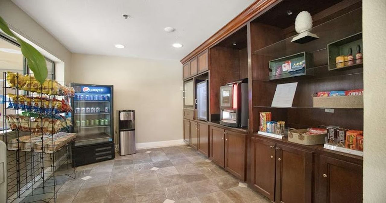 Photo of Best Western Plus Orchid Hotel & Suites