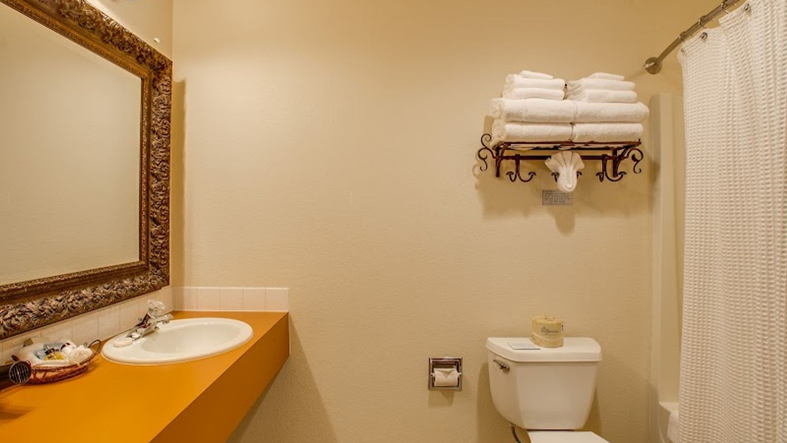 Photo of Alpine Rivers Inn