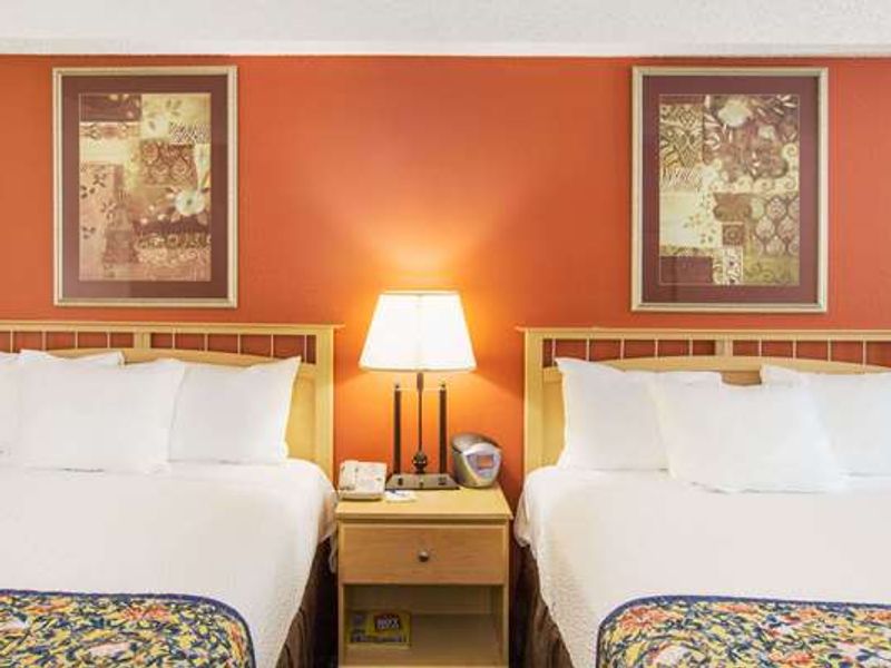 Photo of Days Inn by Wyndham Fremont