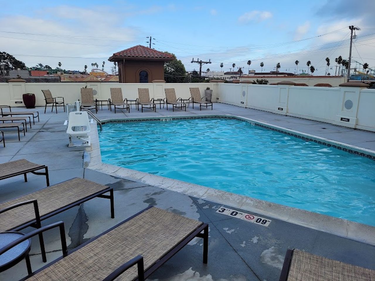 Photo of Courtyard Santa Cruz