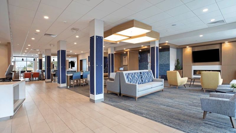 Holiday Inn Express & Suites Burley, an IHG Hotel - Lobby