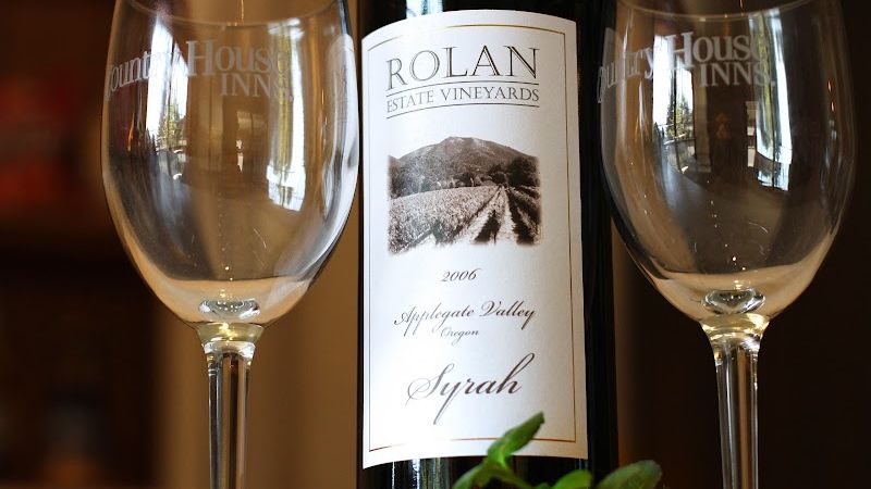 Photo of Riverside Inn