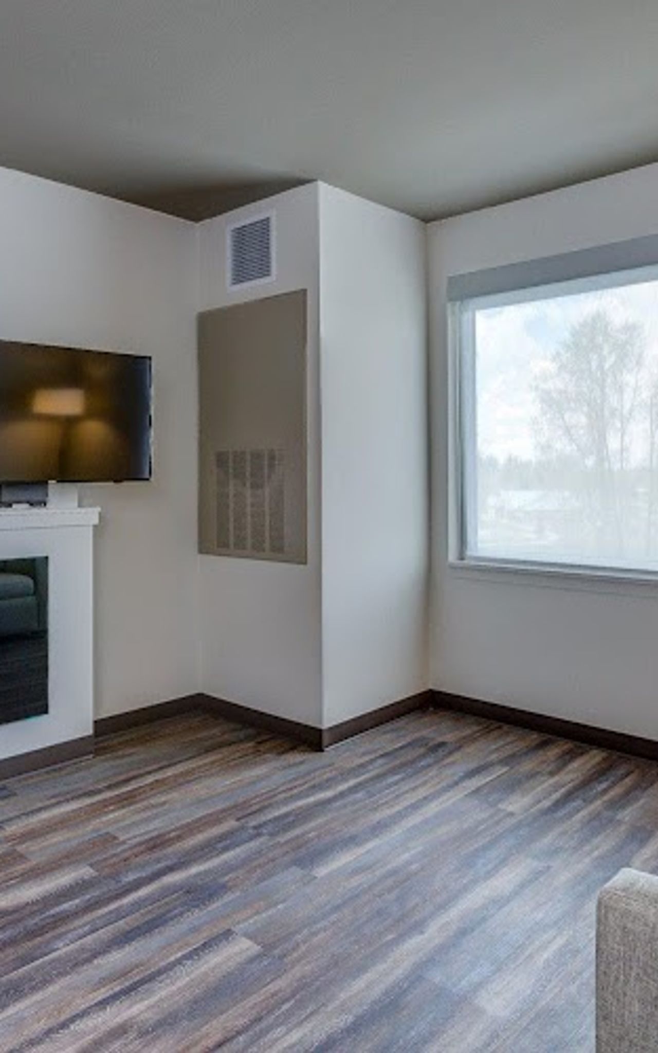 Photo of Holiday Inn & Suites Bellingham, an IHG Hotel