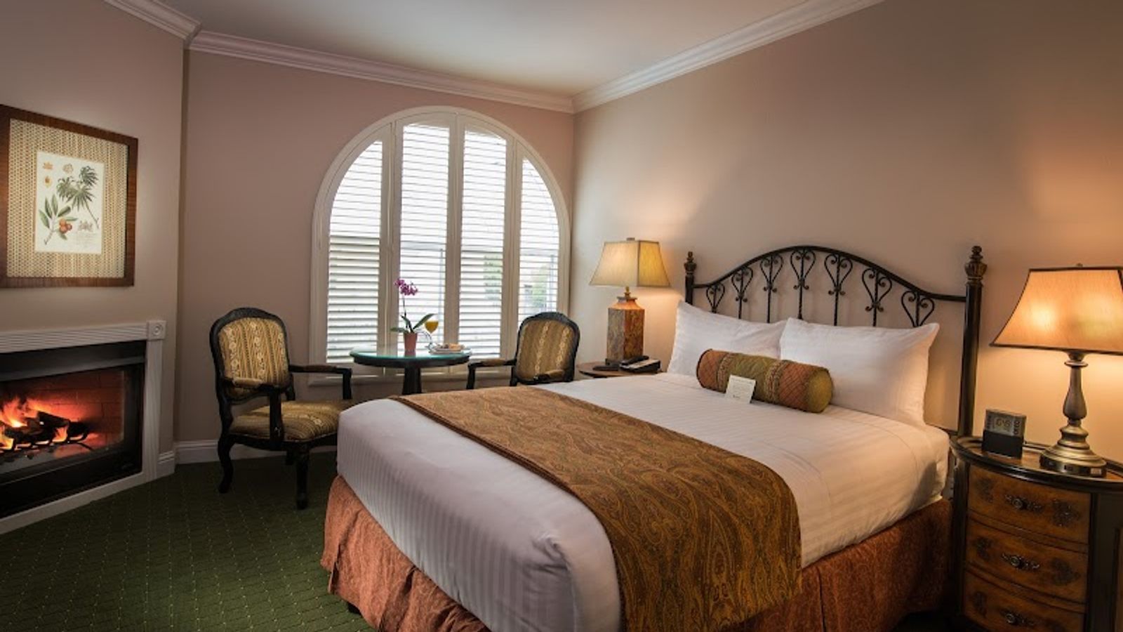 Photo of The Monterey Hotel - Deluxe Queen Room, Fireplace, Chairs and Table