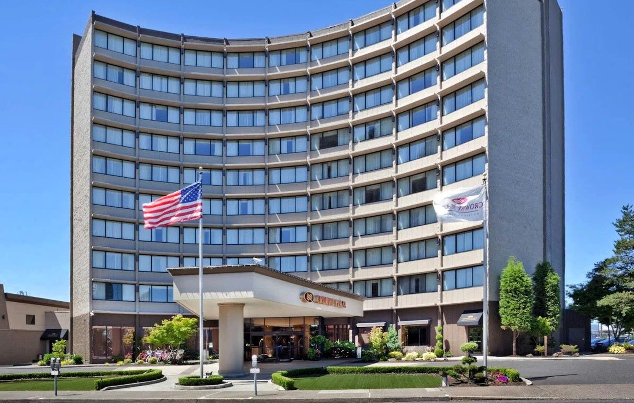 Crowne Plaza Portland-Downtown Conv Ctr- Exterior