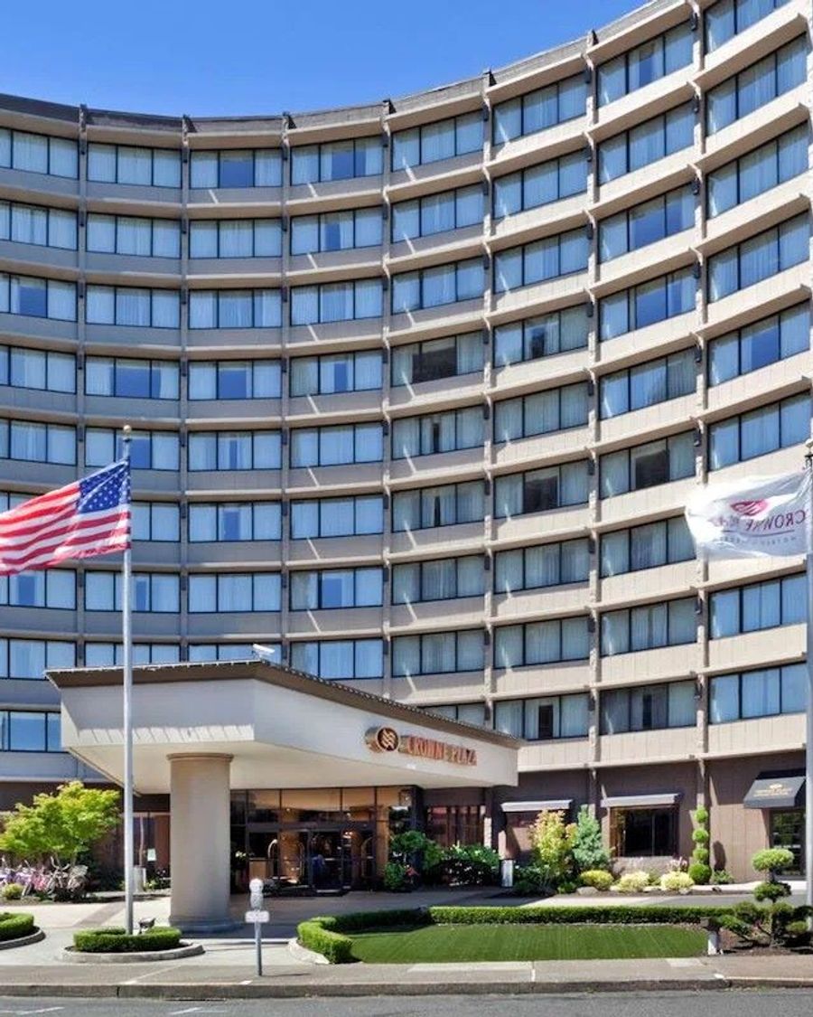 Crowne Plaza Portland-Downtown Conv Ctr- Exterior