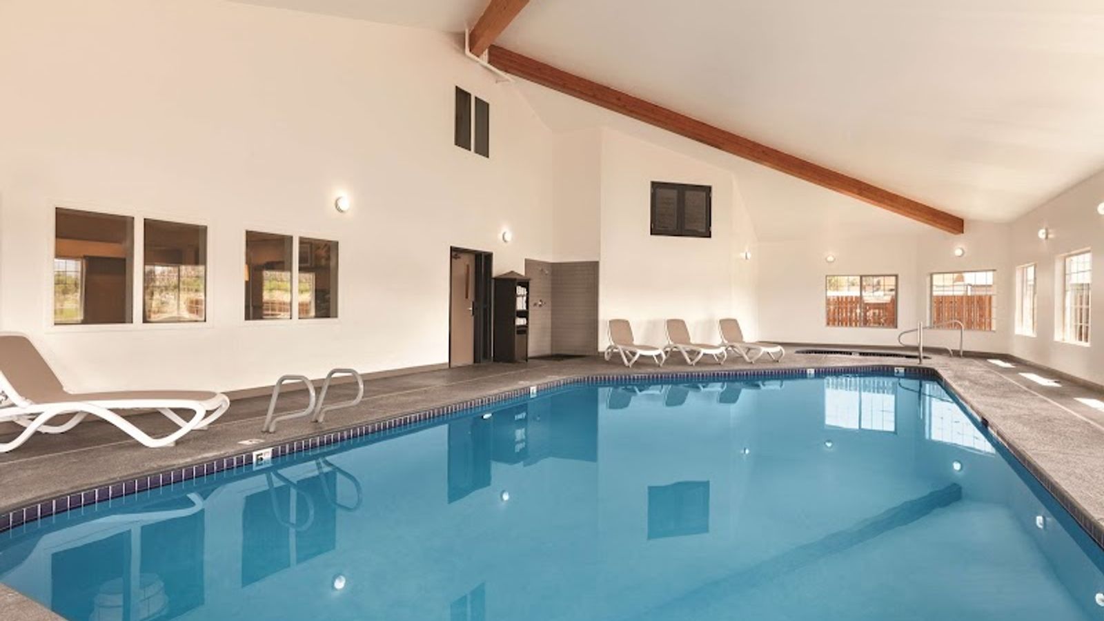 Photo of Country Inn & Suites by Radisson, Prineville, OR