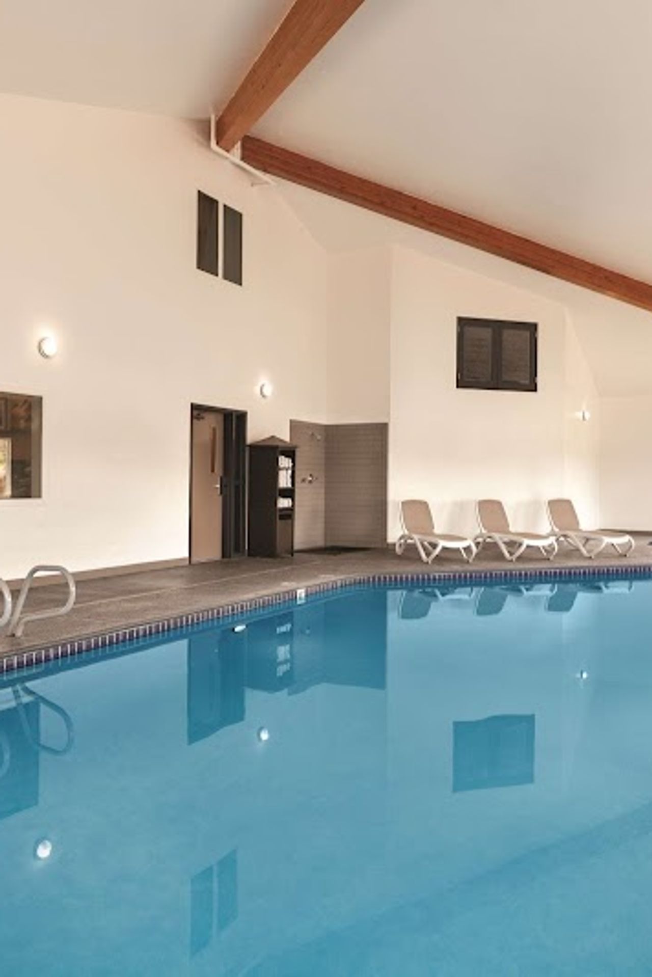 Photo of Country Inn & Suites by Radisson, Prineville, OR