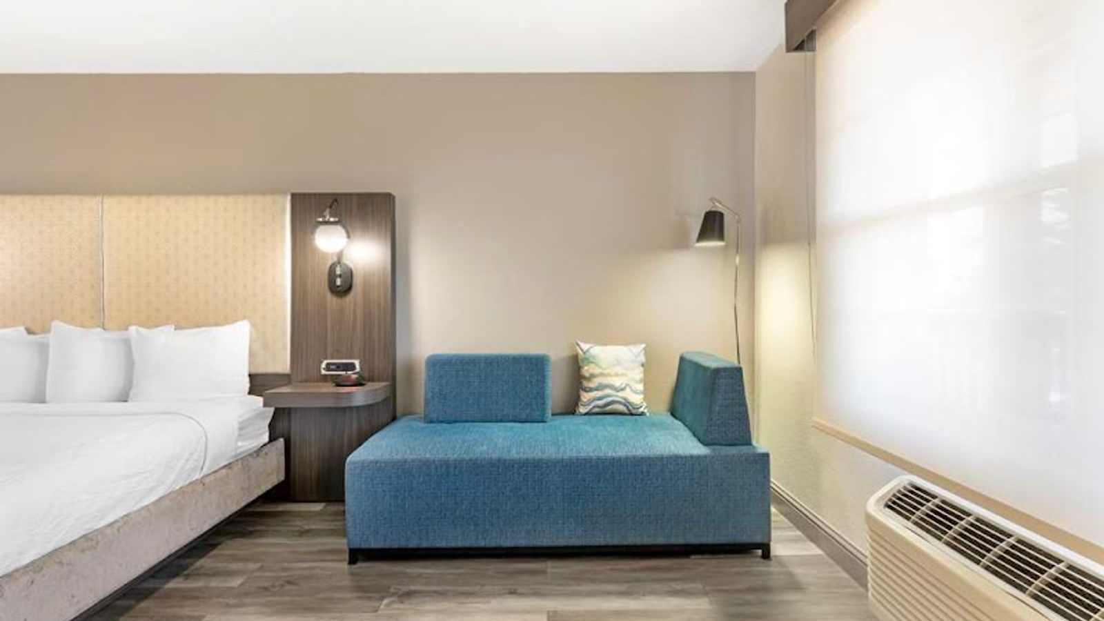 Photo of Best Western Marina State Beach - Room, King bed, Sofa