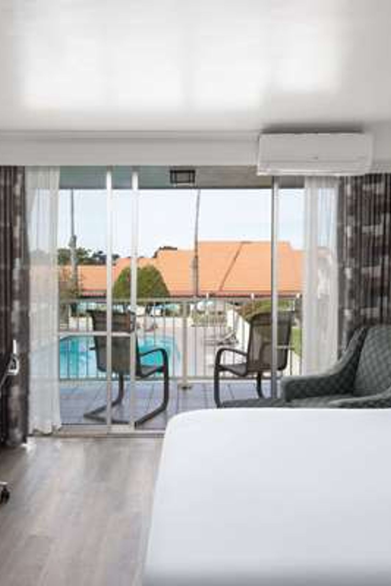 Photo of Travelodge by Wyndham Monterey Bay - Room, Private balcony