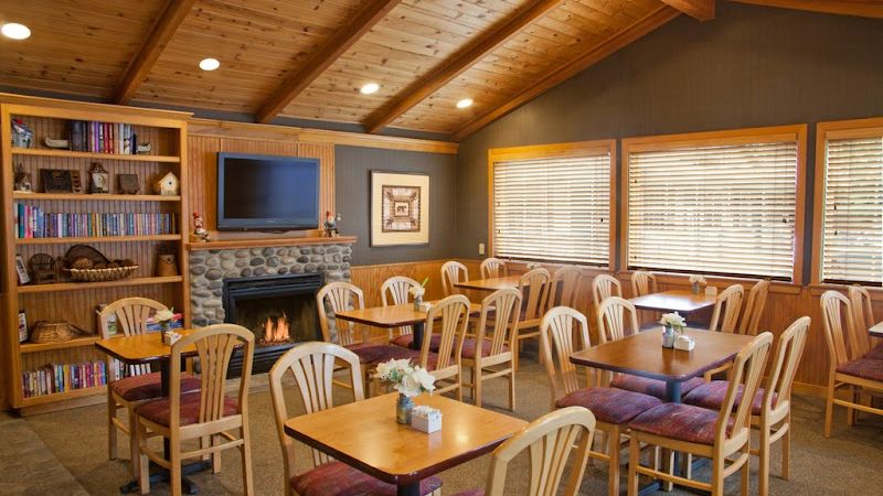 Photo of Poulsbo Inn & Suites