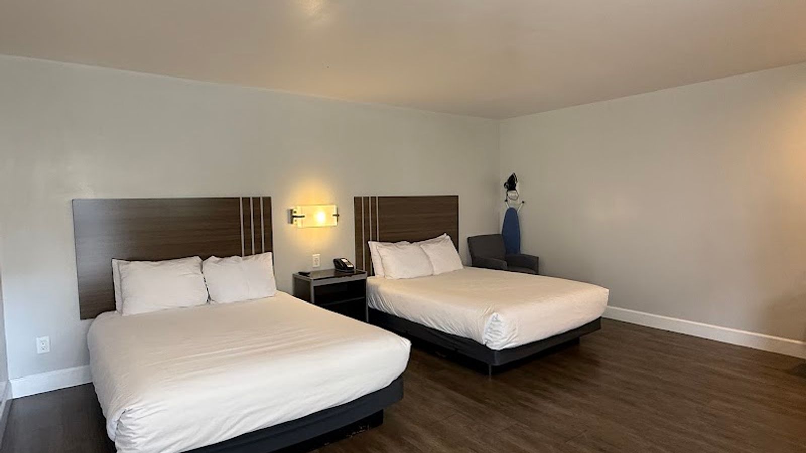 Photo of Stargazer Inn and Suites - Room, 2 Queen Beds