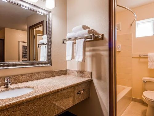 Photo of Best Western Cottage Grove Inn