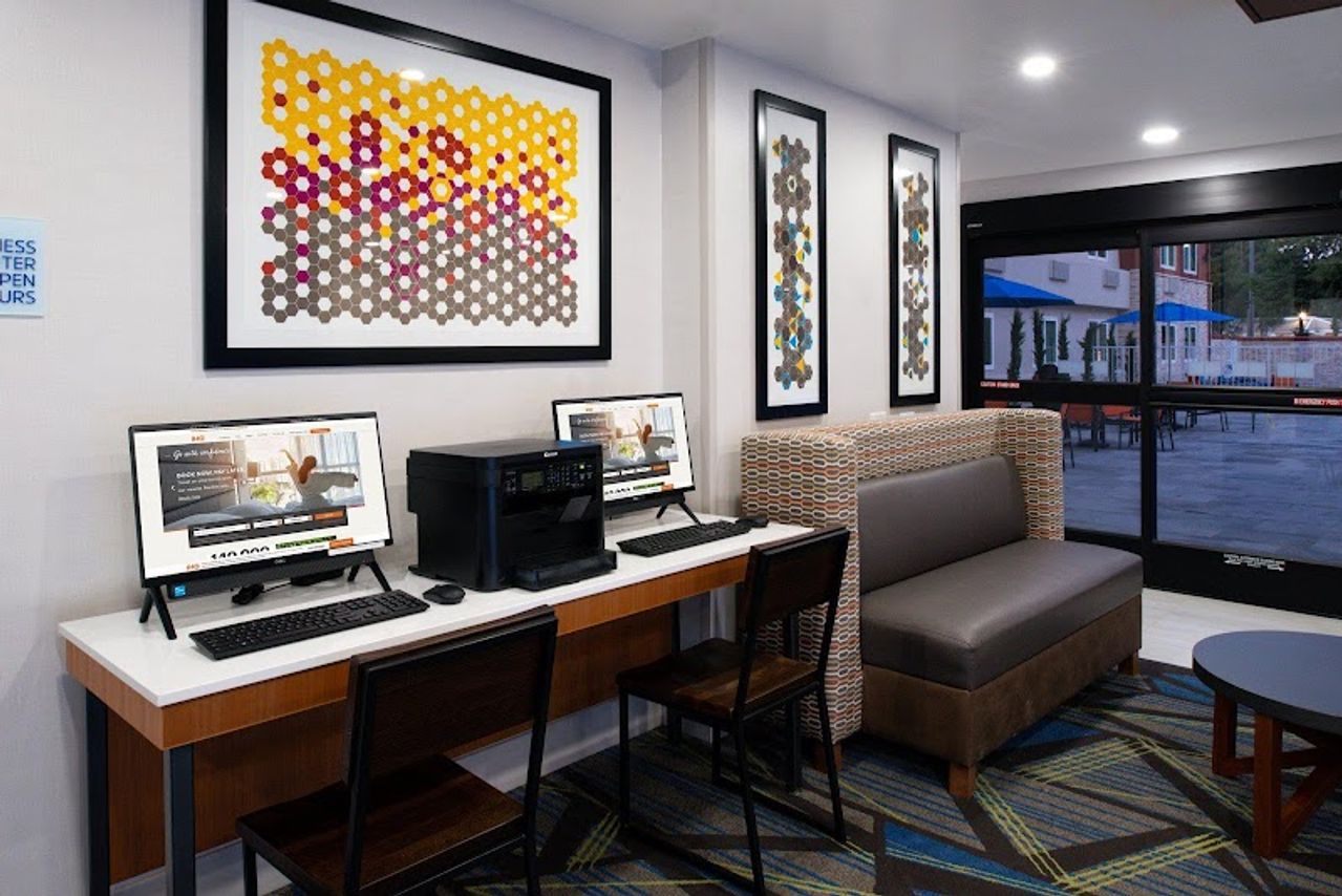 Photo of Holiday Inn Express Santa Rosa North, an IHG Hotel