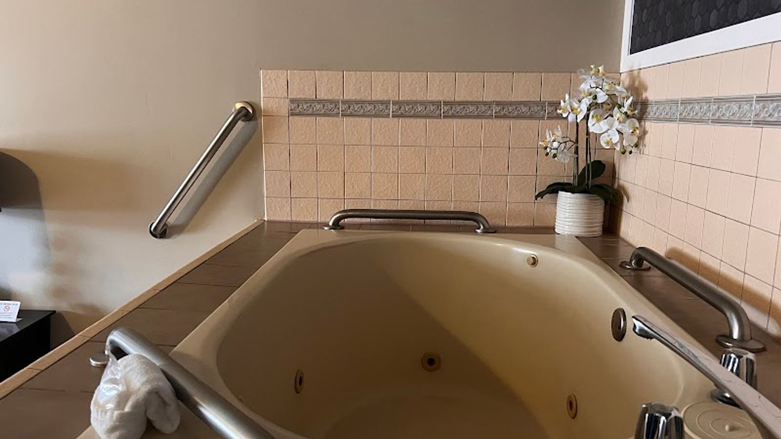 Photo of Golden Haven Spa LLC