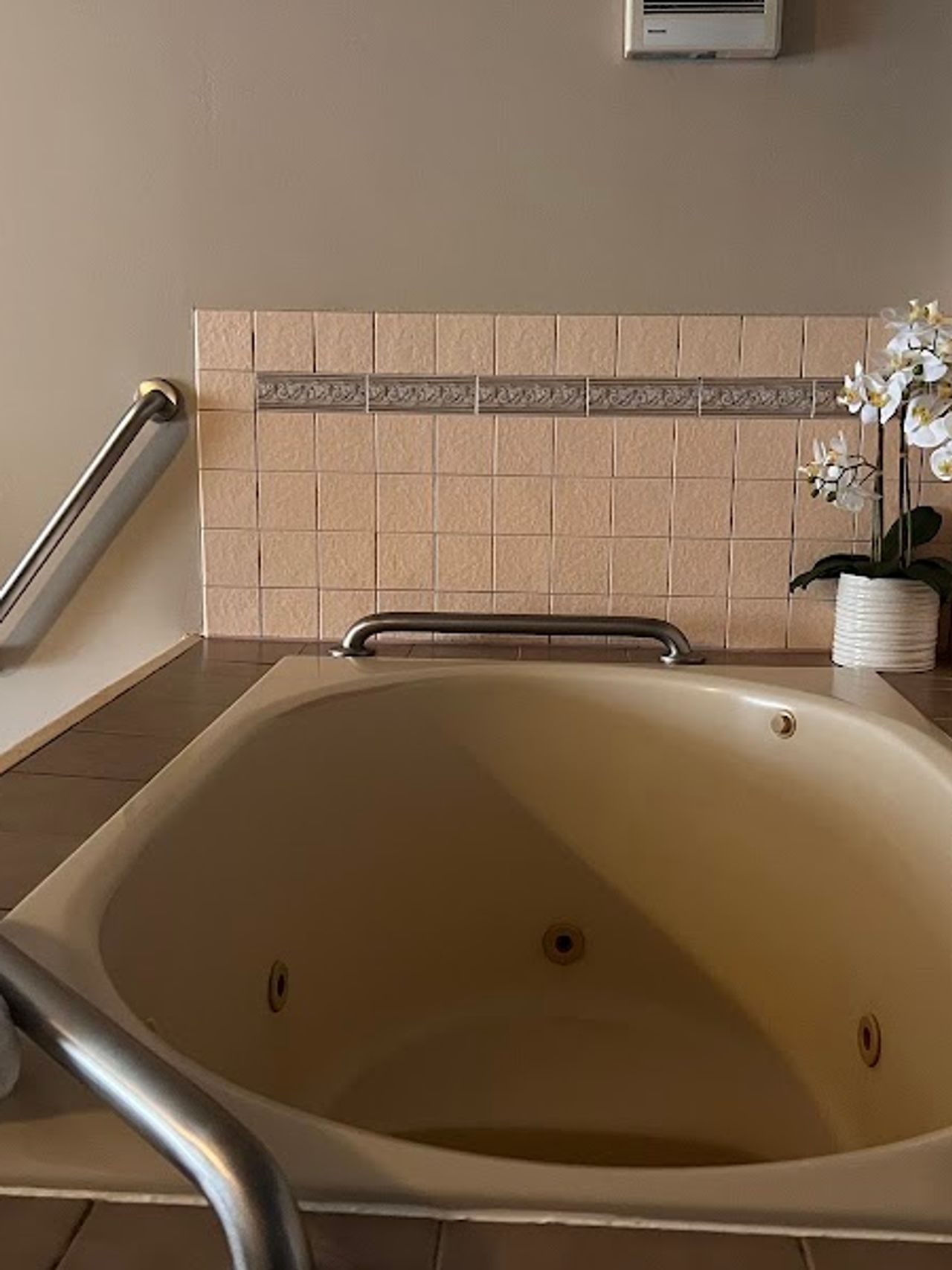 Photo of Golden Haven Spa LLC