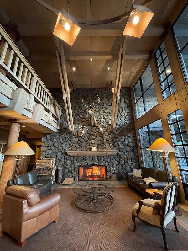 Photo of Sun Mountain Lodge