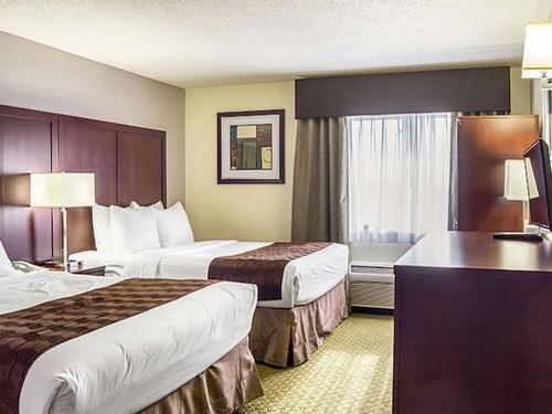 Photo of Quality Inn & Suites Clackamas - Portland
