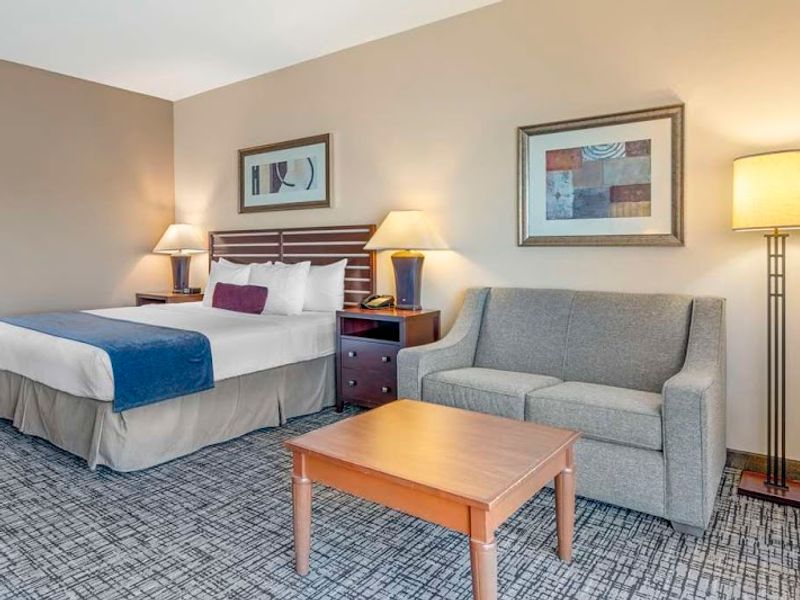 Photo of Best Western Plus Bayside Hotel