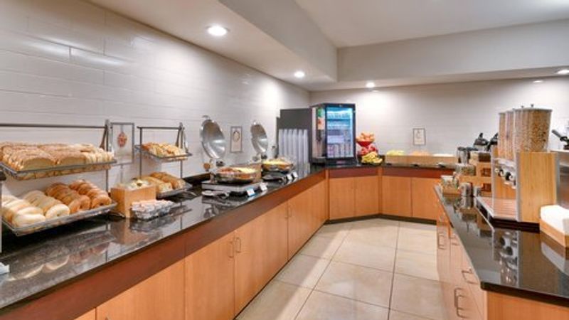 Photo of Fairfield Inn & Suites Seattle Bellevue/Redmond