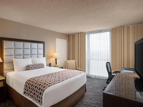 Photo of Crowne Plaza San Francisco Airport by IHG