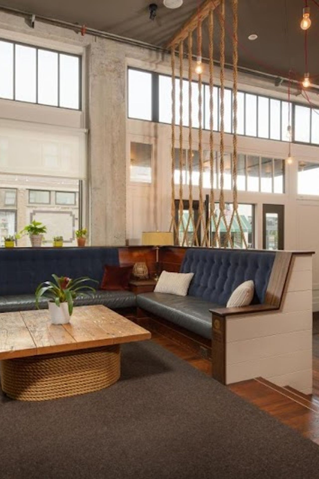 Photo of Commodore Hotel - Lobby, Seating area