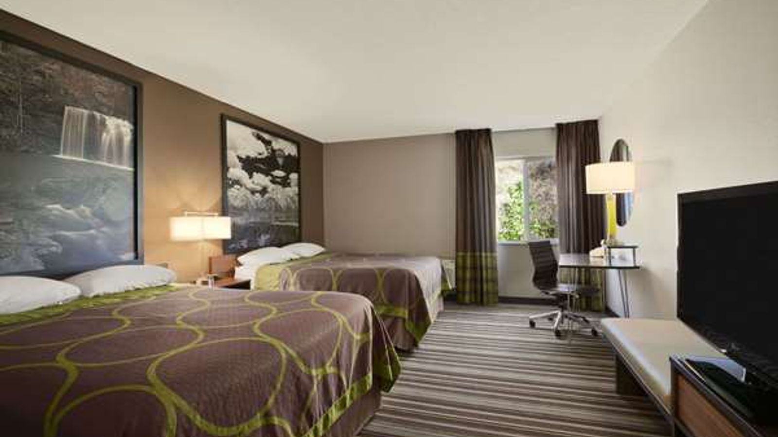 Photo of Super 8 by Wyndham Pocatello