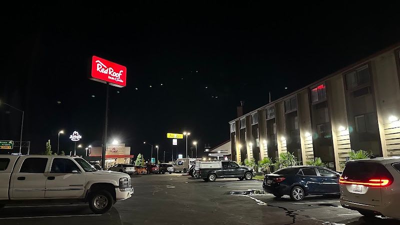 Photo of Ramada by Wyndham Medford Airport North