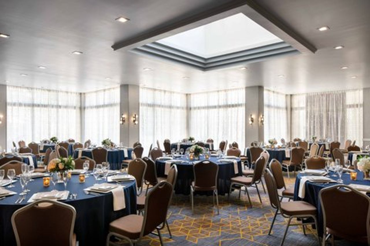 Photo of Visalia Marriott at the Convention Center