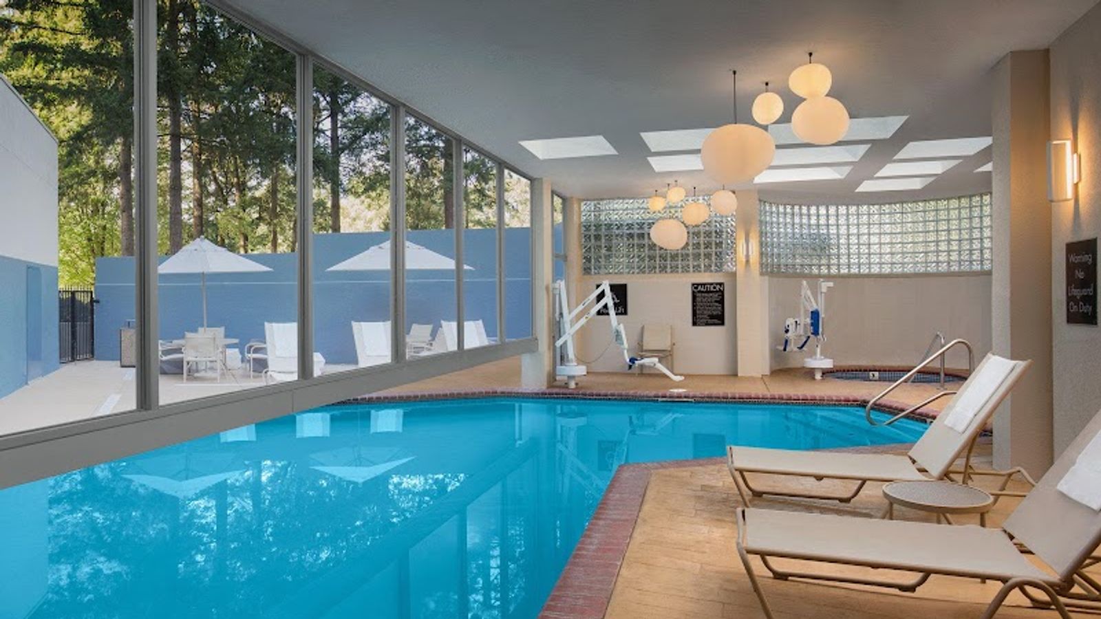 Photo of Crowne Plaza Portland-Lake Oswego, an IHG Hotel